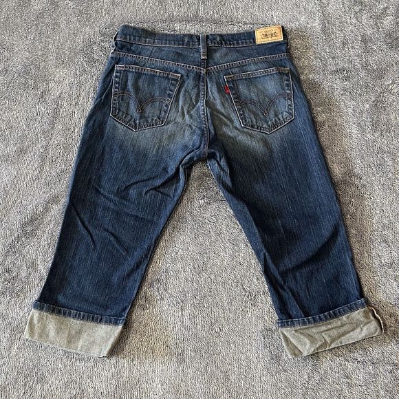 Levi's 515 Capri Jeans Cuffed Size 8 Medium Wash Women's - Picture 5 of 6